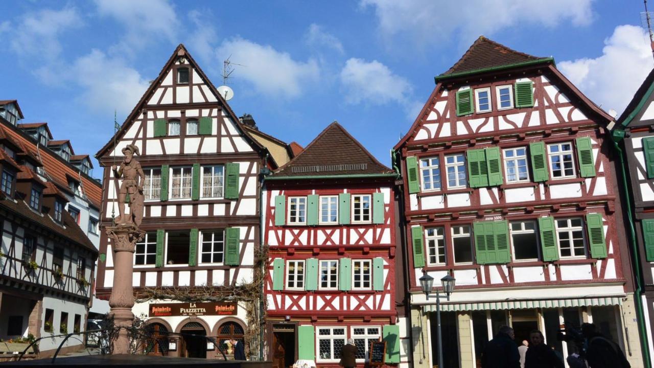 Gastehaus Am Marktbrunnen Bretten Eksteriør bilde